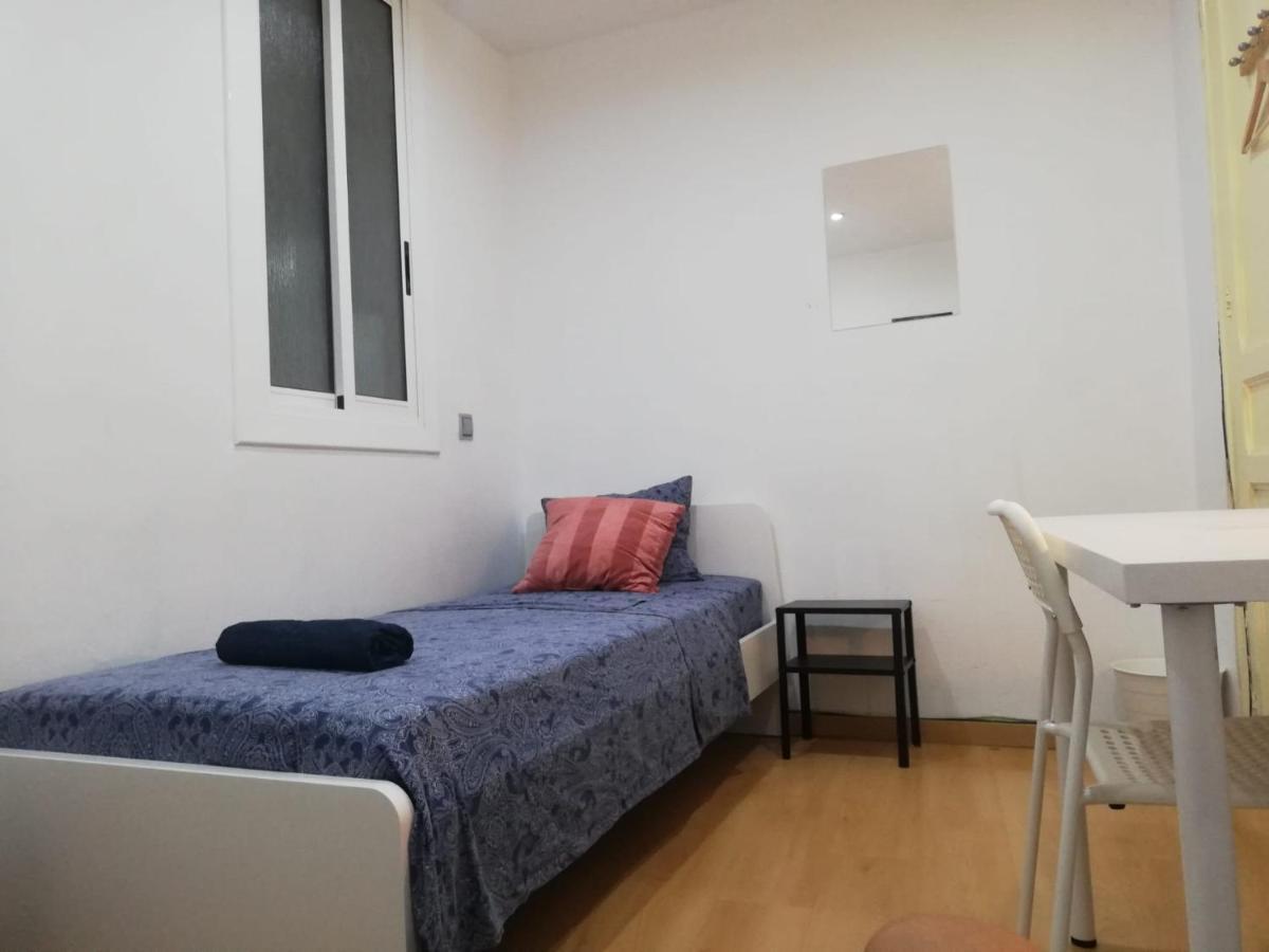 Habitacion Doble En Eixample Барселона Екстериор снимка